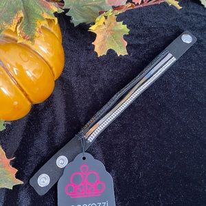 3 / $10 Paparazzi wrap bracelet black with silver and black rhinestones blinged